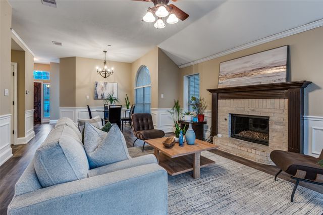 3810 Antioch Circle, Carrollton, TX 75007