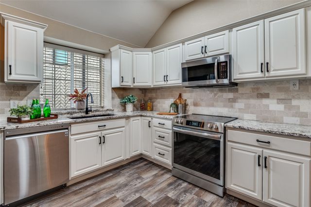 3810 Antioch Circle, Carrollton, TX 75007