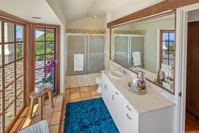 2475 Makiki Hts Drive, Honolulu, HI 96822