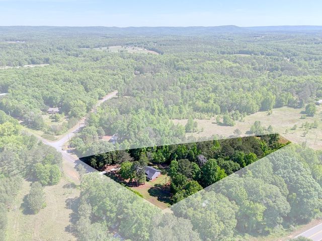 1251 S L Street, Pine Mountain Valley, GA 31823