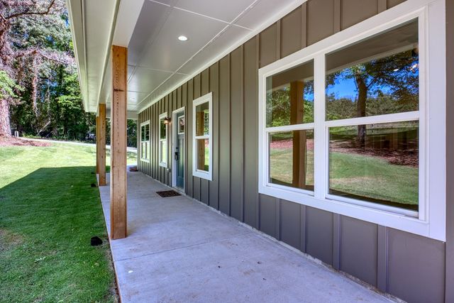 1251 S L Street, Pine Mountain Valley, GA 31823