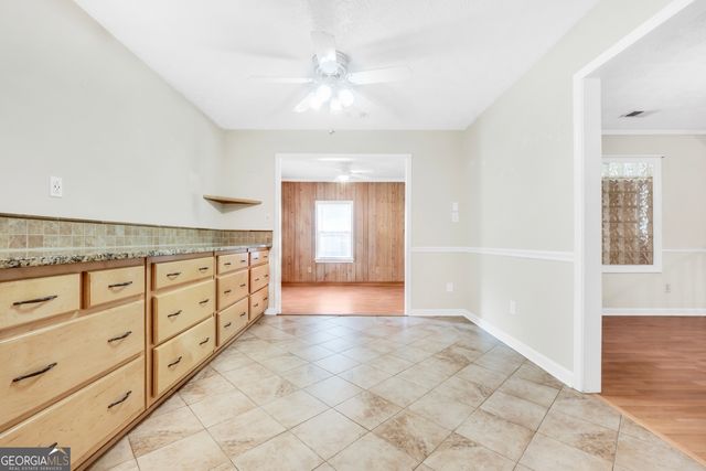 145 Stoneridge Way, Fayetteville, GA 30215