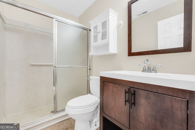 145 Stoneridge Way, Fayetteville, GA 30215