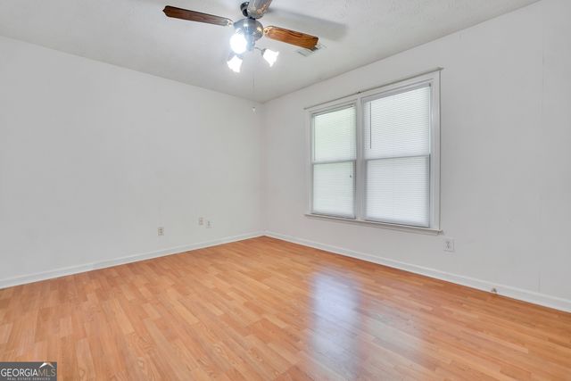 145 Stoneridge Way, Fayetteville, GA 30215