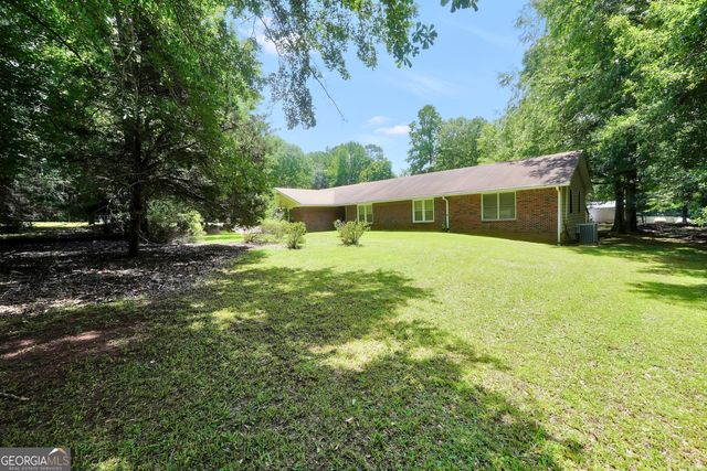 145 Stoneridge Way, Fayetteville, GA 30215