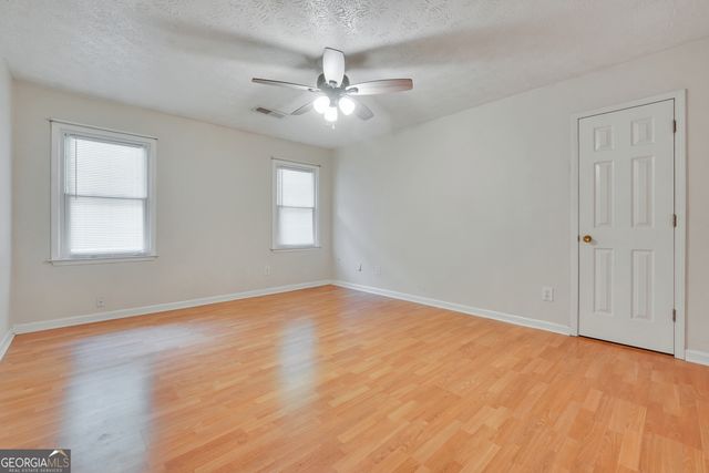 145 Stoneridge Way, Fayetteville, GA 30215