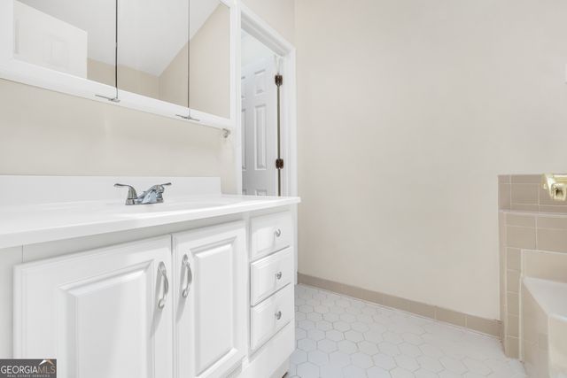145 Stoneridge Way, Fayetteville, GA 30215