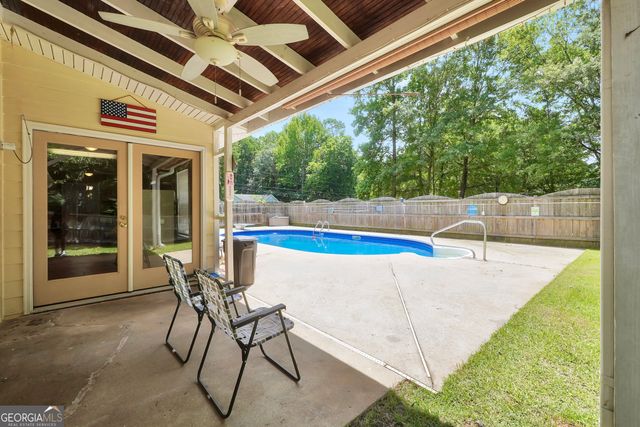 145 Stoneridge Way, Fayetteville, GA 30215