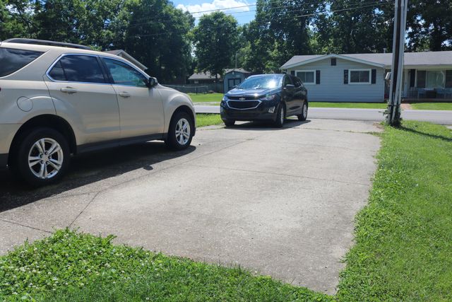 236 M.L.K. Jr Boulevard, Versailles, KY 40383