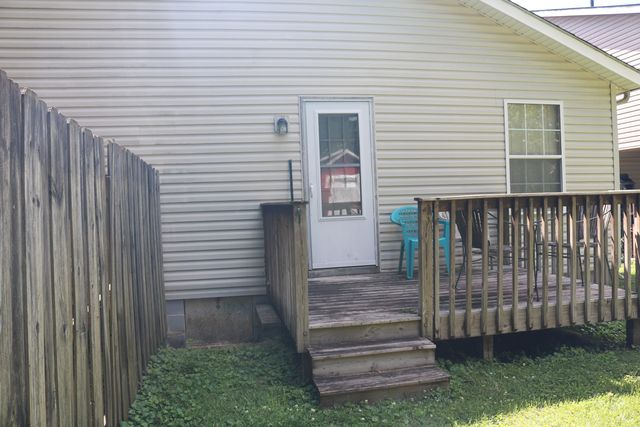 236 M.L.K. Jr Boulevard, Versailles, KY 40383