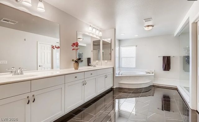 9877 Parador Cellars Court, Las Vegas, NV 89141