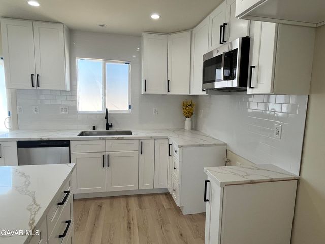 40356 Ronar Street, Palmdale, CA 93591
