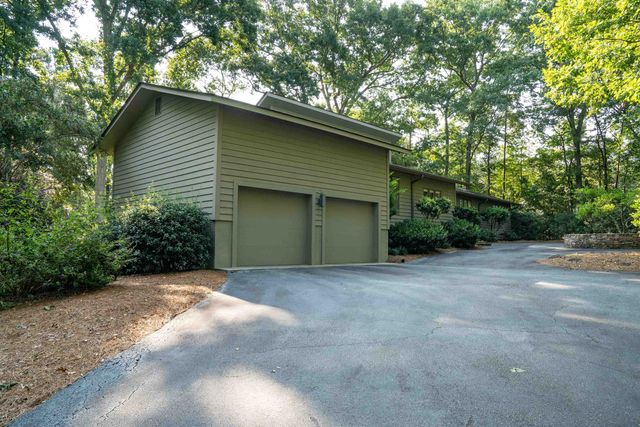 100 Wood Lily Lane, Spartanburg, SC 29307