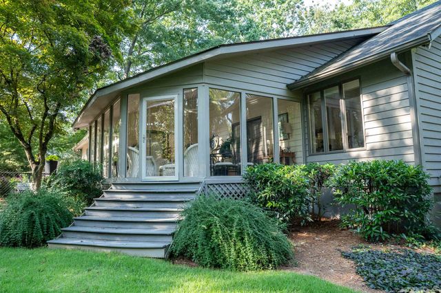 100 Wood Lily Lane, Spartanburg, SC 29307