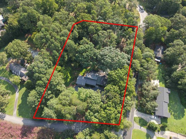 100 Wood Lily Lane, Spartanburg, SC 29307