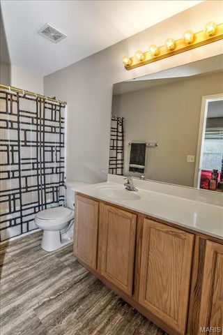 8085 Glen Arbor Drive, Lake St Louis, MO 63367