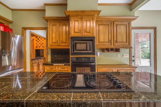 6039 Spanish Oak Way, Spring, TX 77379