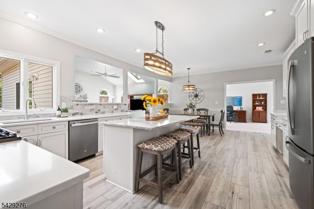 93 Sleepy Hollow Ln, Montgomery Twp., NJ 08502