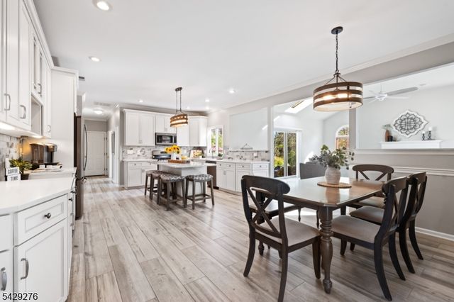 93 Sleepy Hollow Ln, Montgomery Twp., NJ 08502
