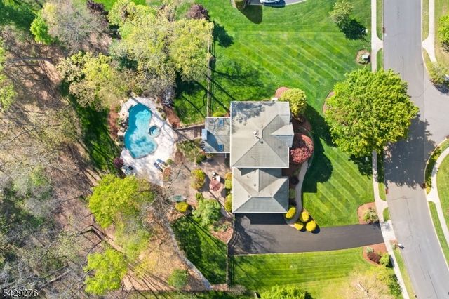 93 Sleepy Hollow Ln, Montgomery Twp., NJ 08502
