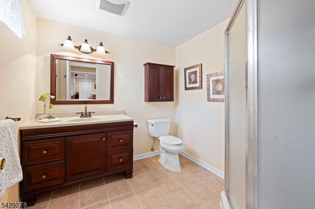 93 Sleepy Hollow Ln, Montgomery Twp., NJ 08502