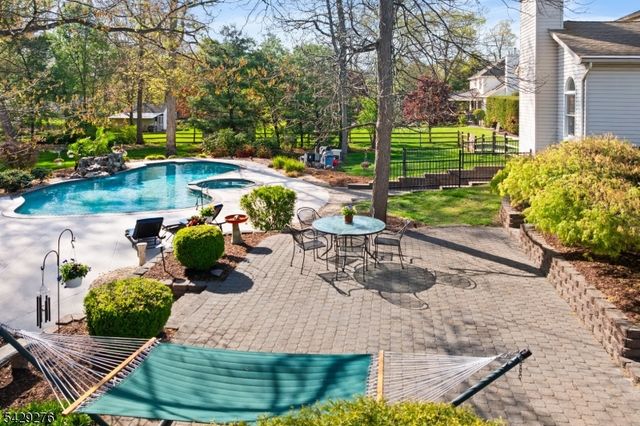 93 Sleepy Hollow Ln, Montgomery Twp., NJ 08502