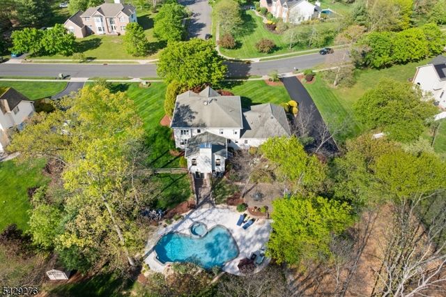 93 Sleepy Hollow Ln, Montgomery Twp., NJ 08502