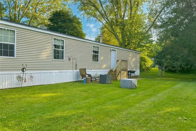 5 Collegeview Drive, Batavia City, NY 14020