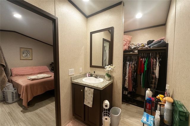 5 Collegeview Drive, Batavia City, NY 14020