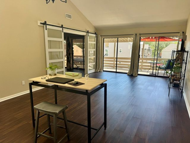 174 April Point Drive N, Conroe, TX 77356