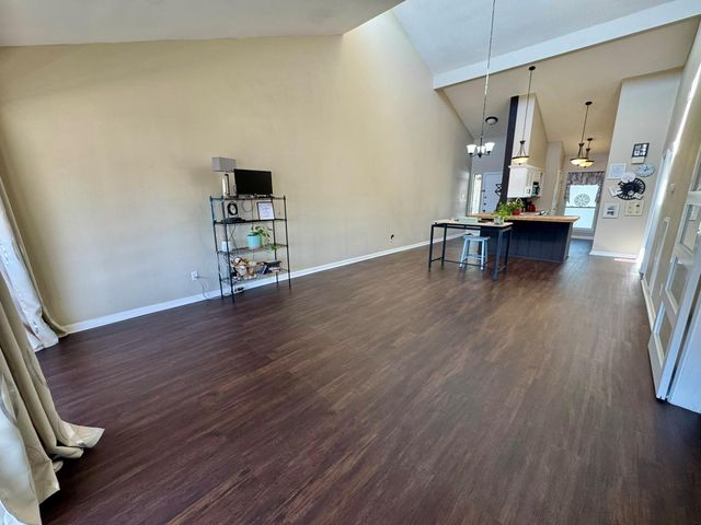 174 April Point Drive N, Conroe, TX 77356