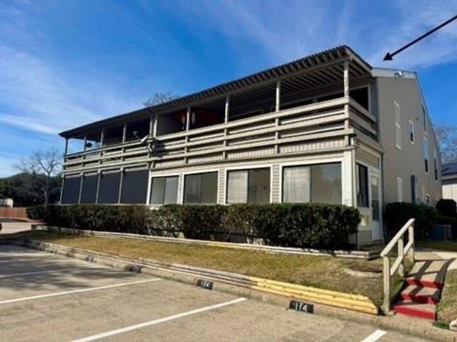 174 April Point Drive N, Conroe, TX 77356