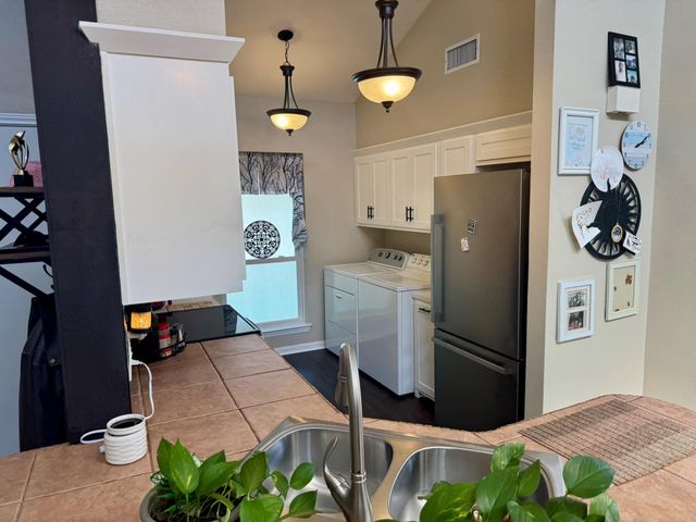 174 April Point Drive N, Conroe, TX 77356