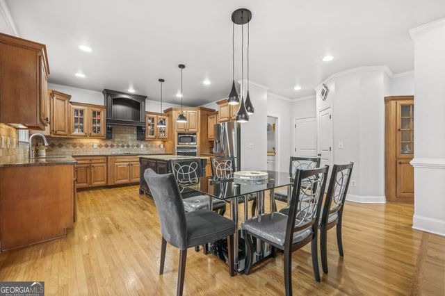 1331 Ashbury Park Drive, Hoschton, GA 30548