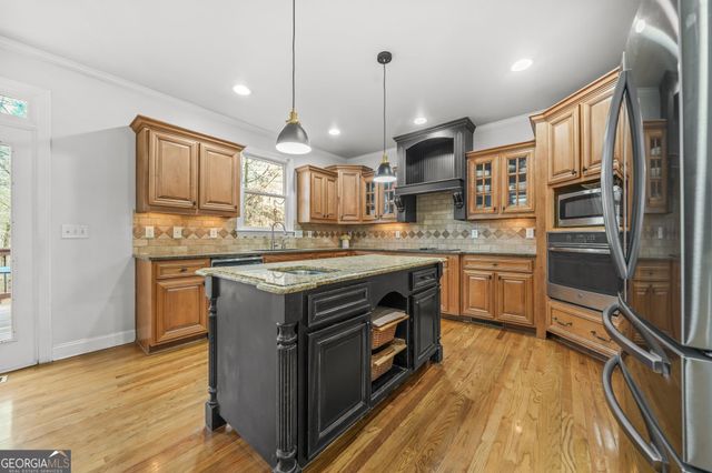 1331 Ashbury Park Drive, Hoschton, GA 30548