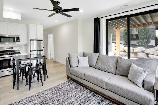 759 S 6300 E, Huntsville, UT 84317