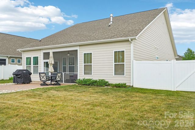 103 Cup Chase Drive, Mooresville, NC 28115