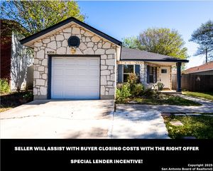8206 Laurel Bend, San Antonio, TX 78250