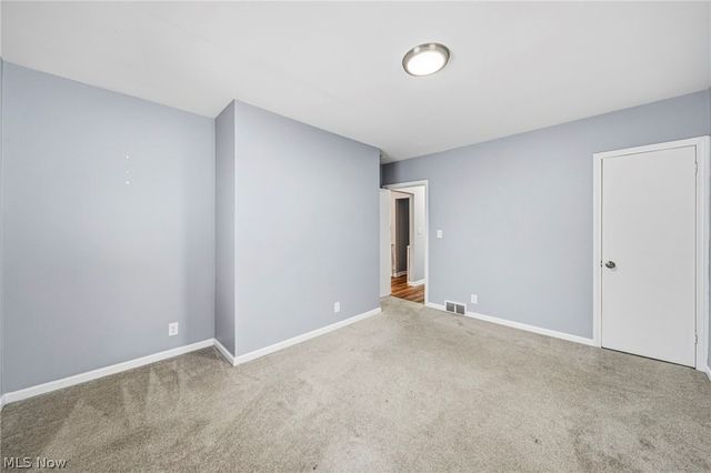 27843 Southern Avenue, North Olmsted, OH 44070