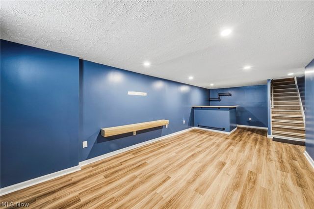 27843 Southern Avenue, North Olmsted, OH 44070