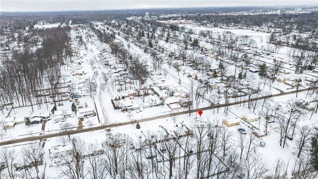 27843 Southern Avenue, North Olmsted, OH 44070