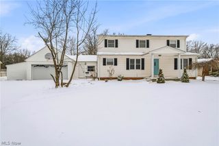 27843 Southern Avenue, North Olmsted, OH 44070