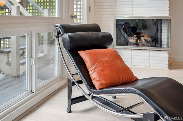 136 Clifford Terrace, San Francisco, CA 94117