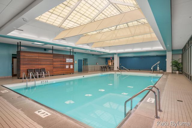 33 Campau Circle Nw, City Of Grand Rapids, MI 49503