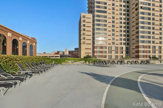 33 Campau Circle Nw, City Of Grand Rapids, MI 49503