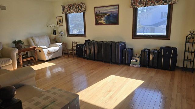 1930 Cotton Tail LANE, Brookfield, WI 53045