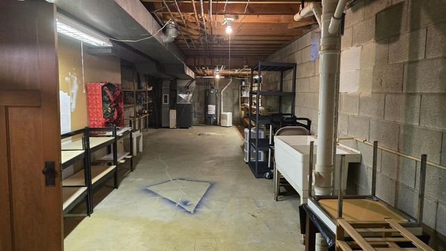 1930 Cotton Tail LANE, Brookfield, WI 53045