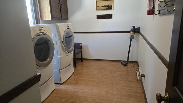 1930 Cotton Tail LANE, Brookfield, WI 53045