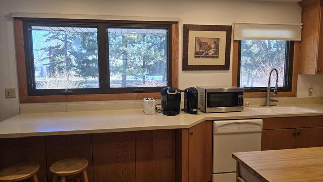 1930 Cotton Tail LANE, Brookfield, WI 53045