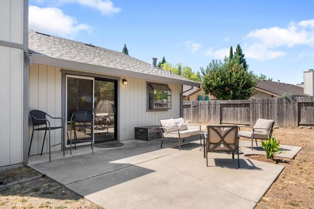 1121 Saint Andrews Dr, El Dorado Hills, CA 95762